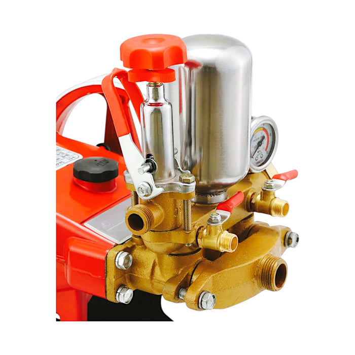 Portable high-pressure sprayer with 3 plunger system for field use