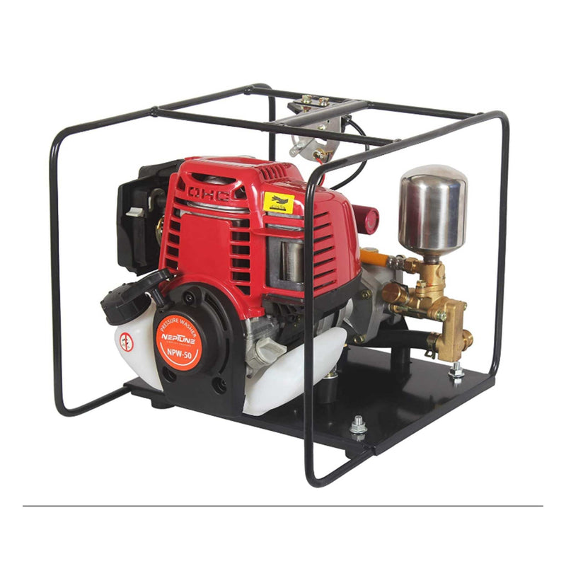 Neptune NPW-50 4-stroke engine with 0.650 ml fuel tank