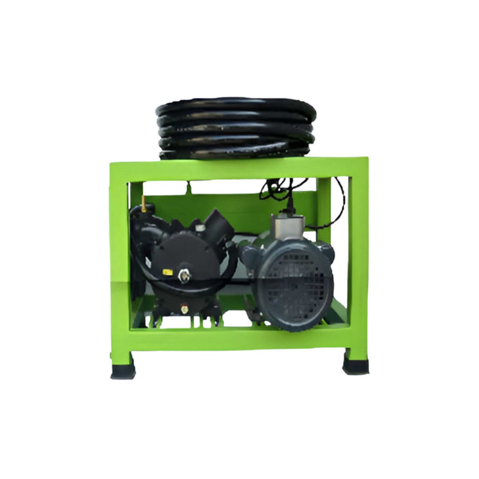 Dairy farm milking machine with Krushi Power Motor, 200 LPM suction, and single stainless steel bucket