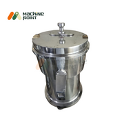 Carrot Juice Machine Medium – top-front view featuring stainless steel body and heavy-duty juice chamber with secure lid.