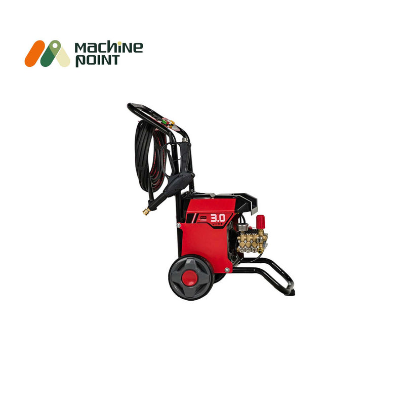 Machine Point EC-3 DH heavy-duty washer featuring horizontal triplex pump and energy-efficient motor