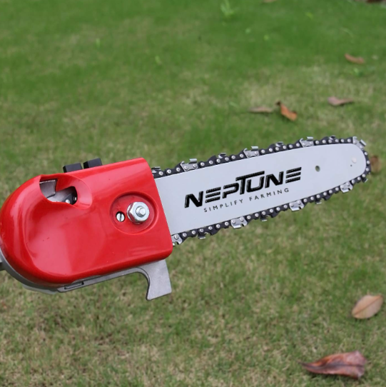Neptune telescopic pruner for trimming tall trees safely