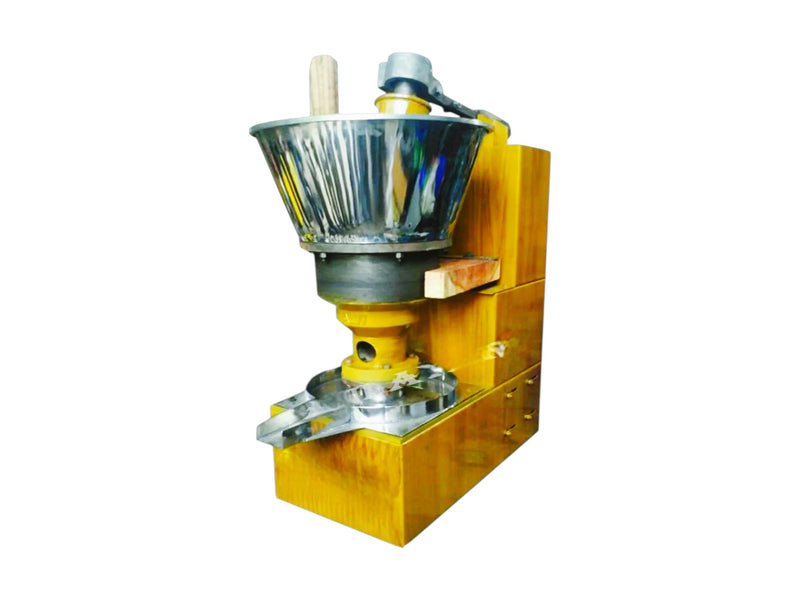 Heavy-duty wooden Kacchi Ghani oil mill with stainless steel hopper for groundnut, mustard, and coconut oil