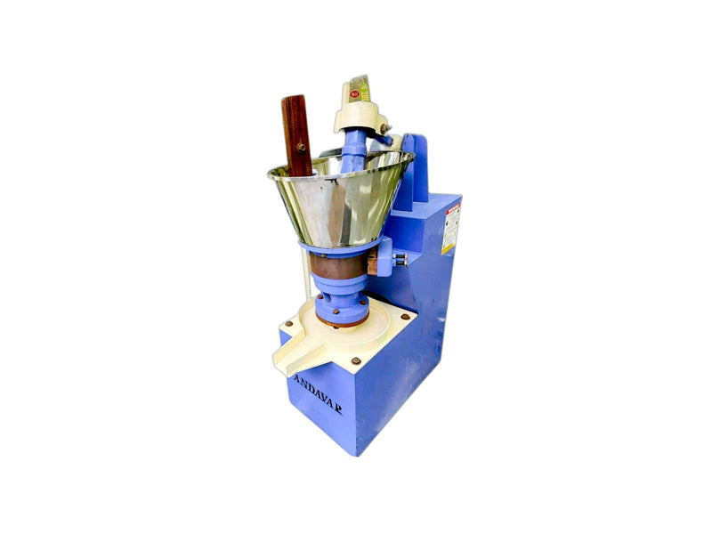 Heavy-duty wooden oil expeller with electric motor base and traditional pressing mechanism