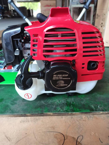 Brush Cutter 2 stroke side pack, powerful red engine, sturdy construction for reliable agricultural performance