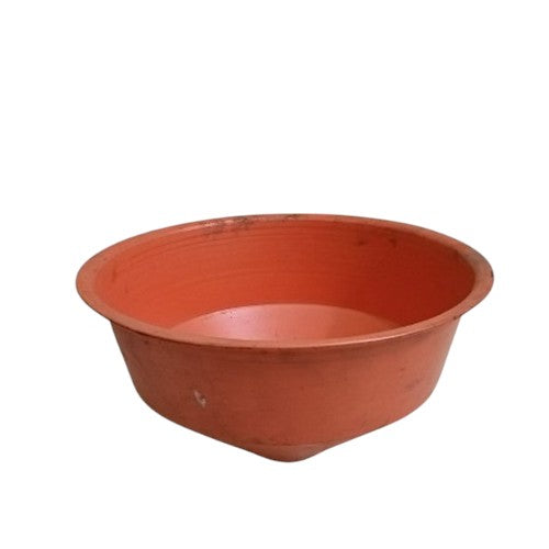 Sturdy steel round hopper for 6N40 rice milling machine – easy to install and clean for hassle-free use.

