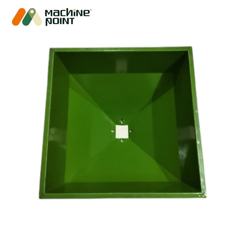 Durable square-shaped hopper for 6N100 rice huller – ensures consistent paddy flow with minimal blockage.

